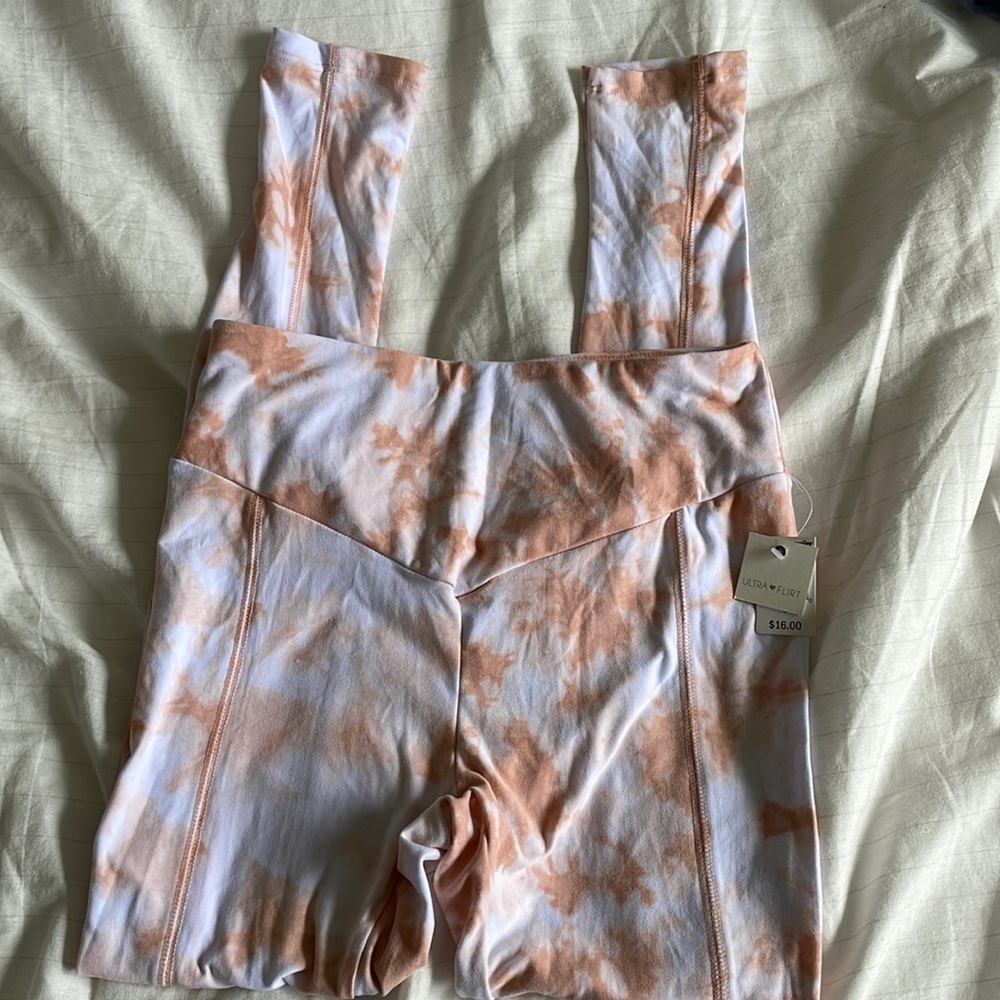NWT, Buttery soft orange and white tie dye leggings